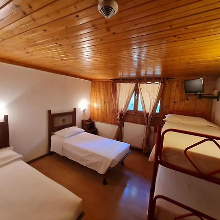 Hostel Il Pirata Cavareno Εξωτερικό φωτογραφία